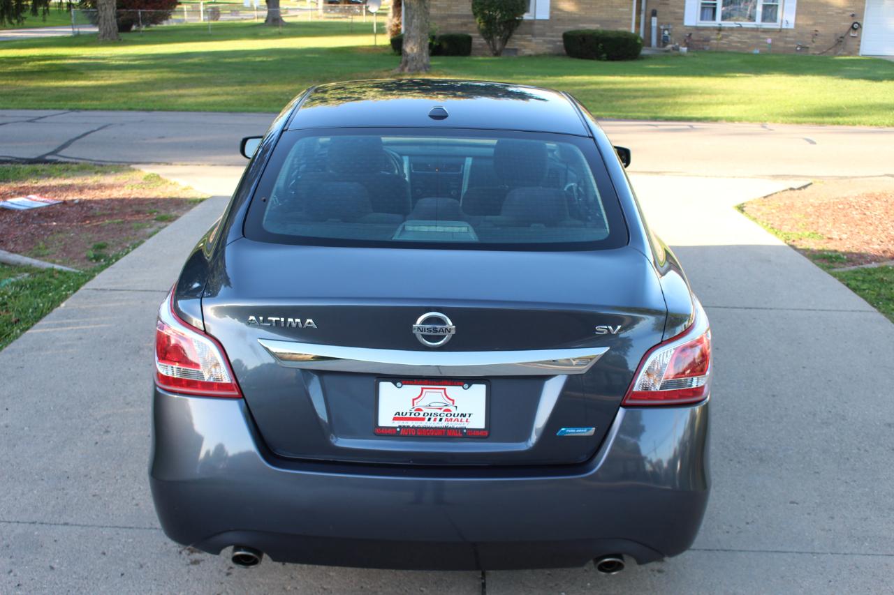 Nissan Altima 2.5 SV 2013