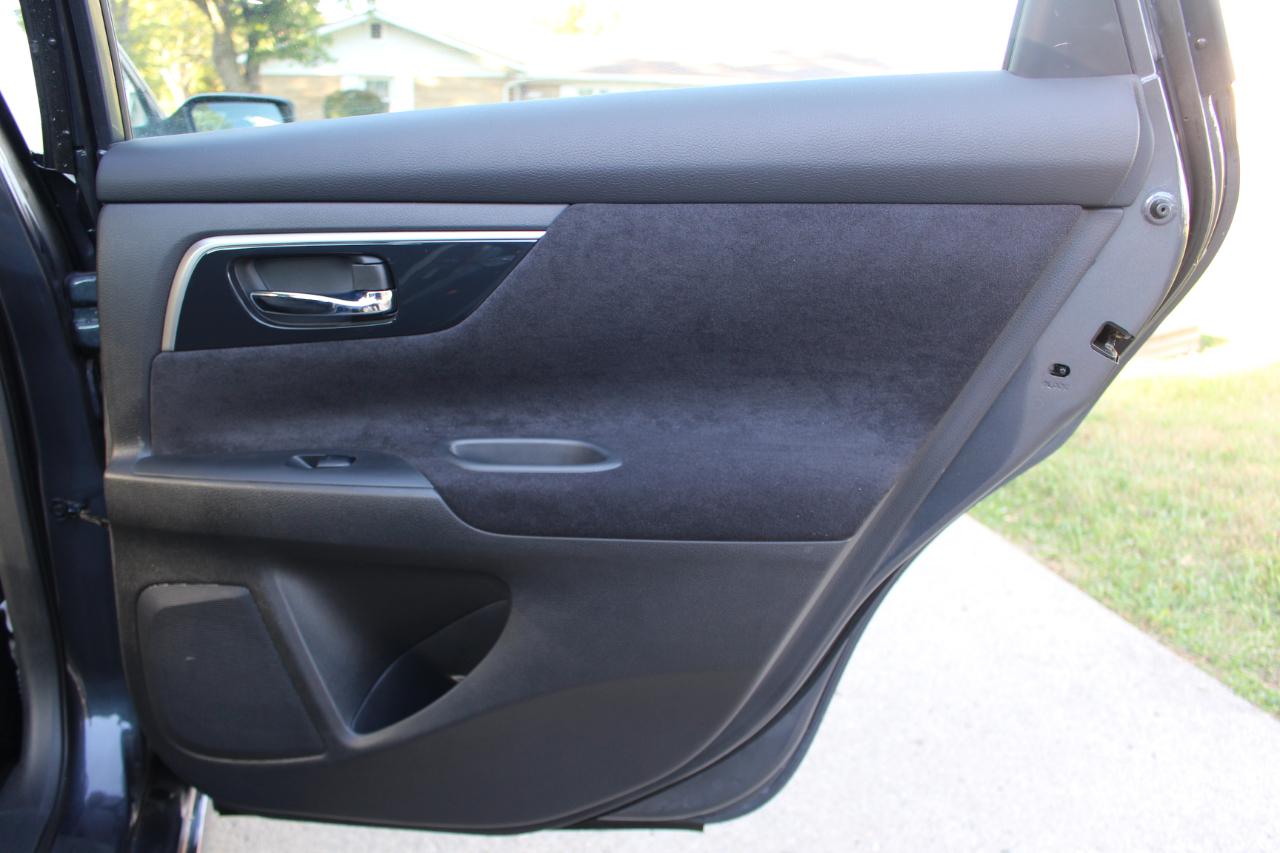 Nissan Altima 2.5 SV 2013