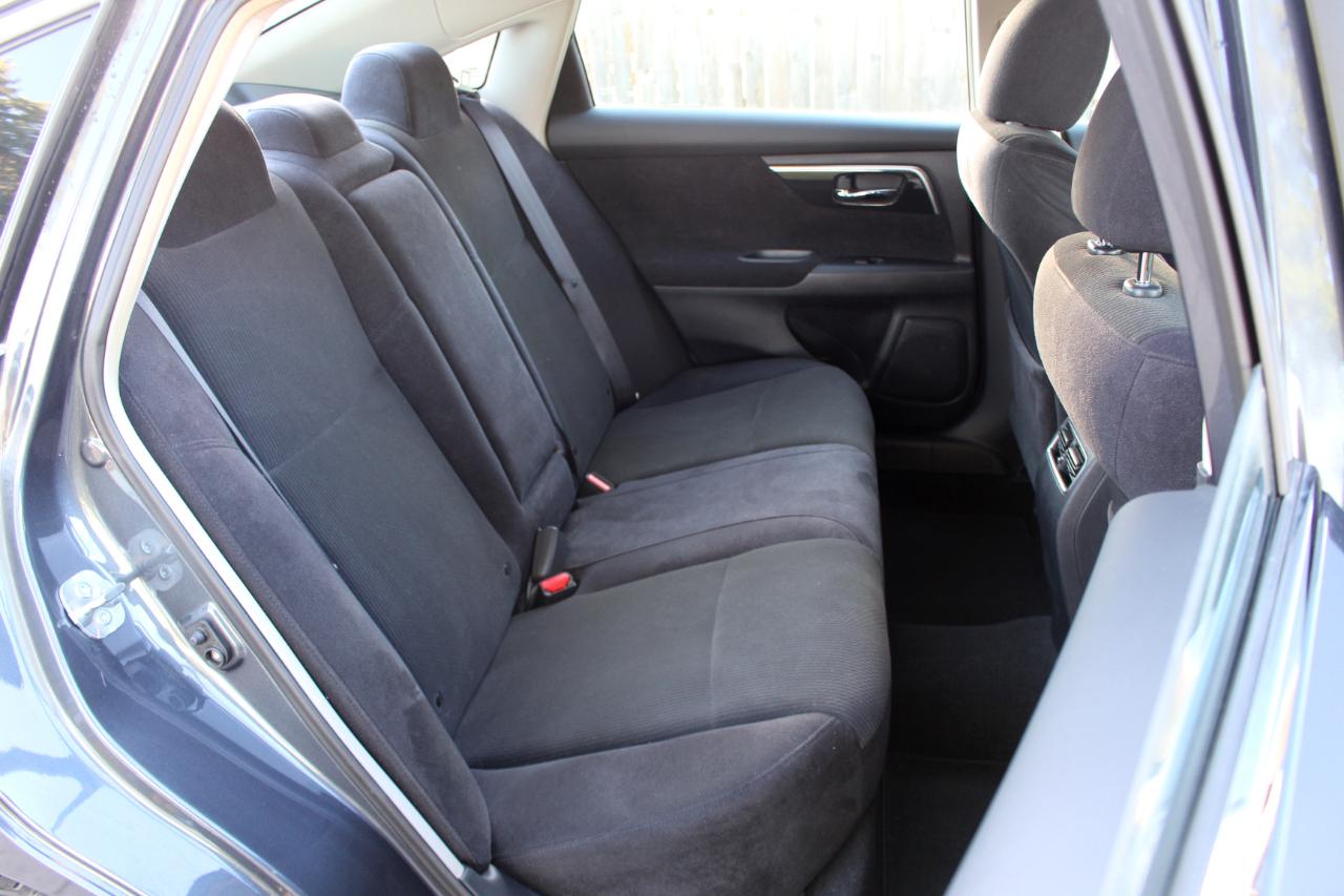 Nissan Altima 2.5 SV 2013