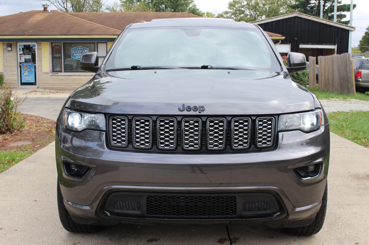 Jeep Grand Cherokee Laredo 4WD 2019