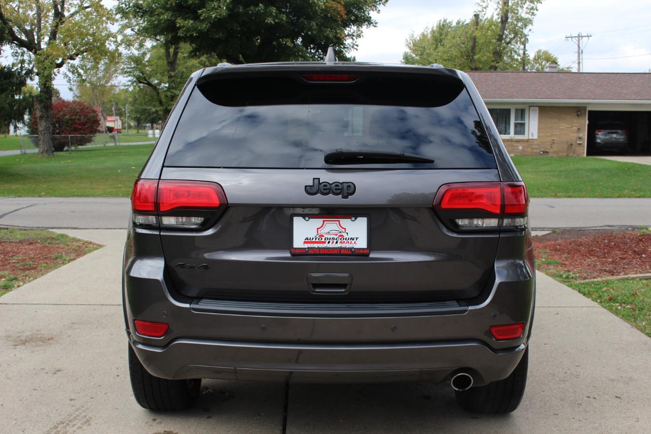 Jeep Grand Cherokee Laredo 4WD 2019