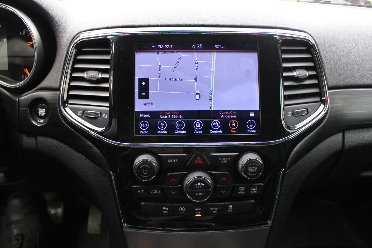 Jeep Grand Cherokee Laredo 4WD 2019