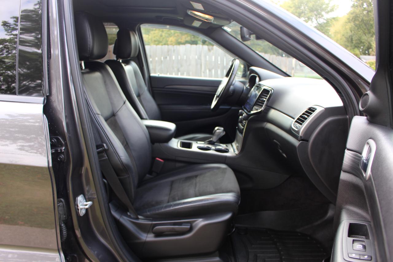Jeep Grand Cherokee Laredo 4WD 2019