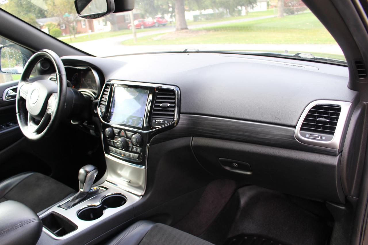 Jeep Grand Cherokee Laredo 4WD 2019