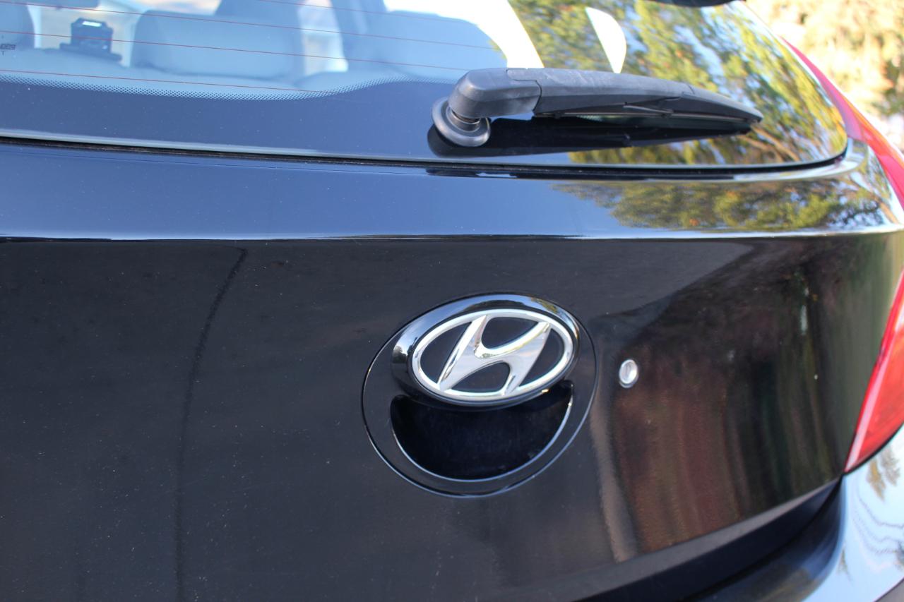Hyundai Accent SE Hatchback Auto 2014