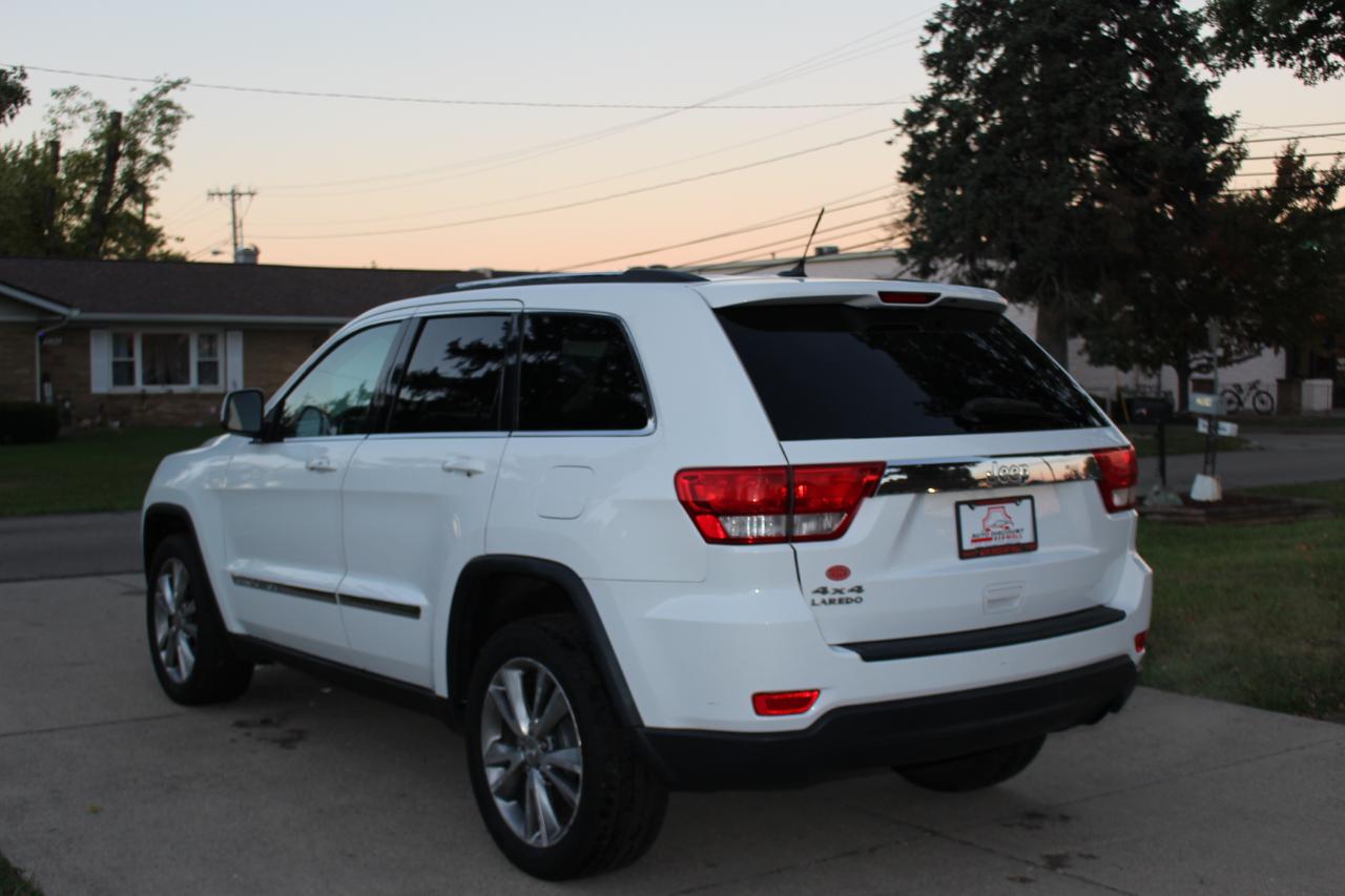 Jeep Grand Cherokee Laredo 4WD 2013
