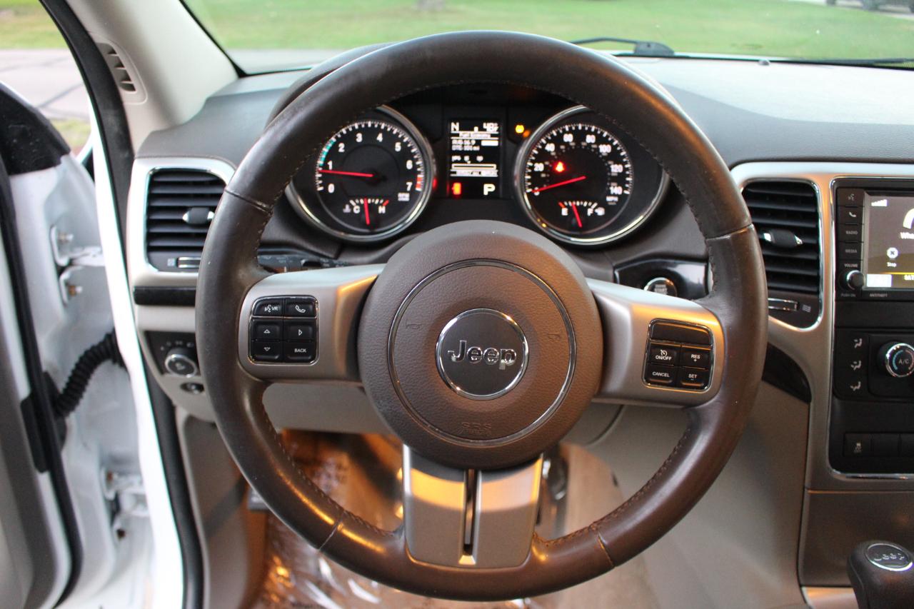 Jeep Grand Cherokee Laredo 4WD 2013