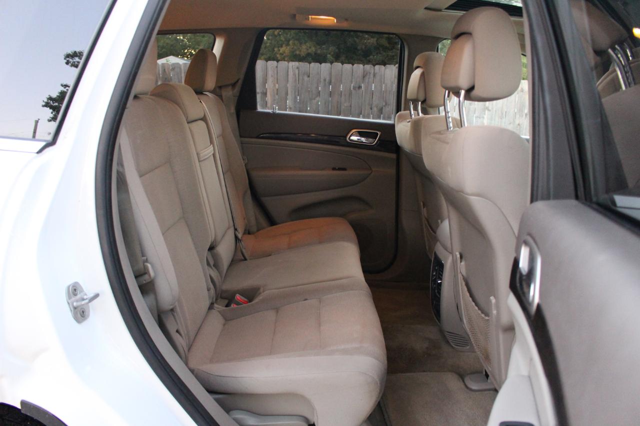 Jeep Grand Cherokee Laredo 4WD 2013
