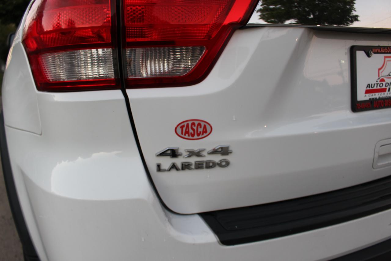 Jeep Grand Cherokee Laredo 4WD 2013
