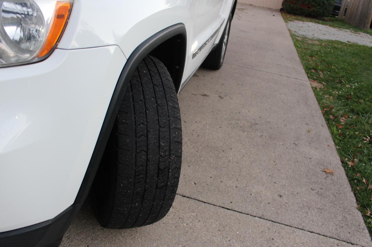 Jeep Grand Cherokee Laredo 4WD 2013
