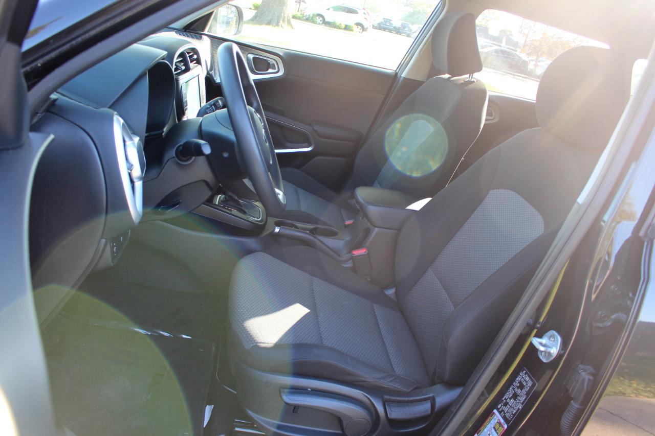 Kia Soul LX 2020