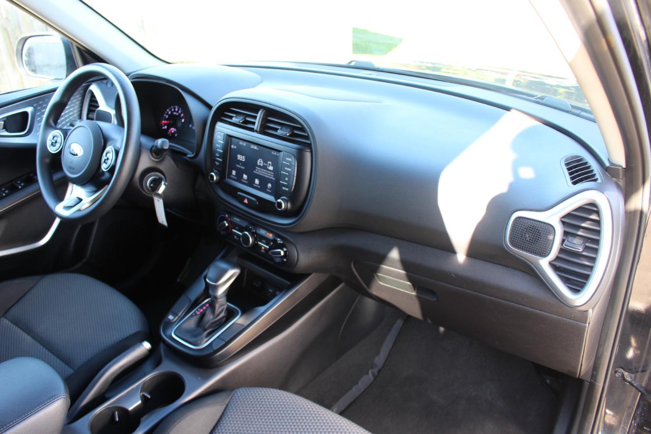 Kia Soul LX 2020