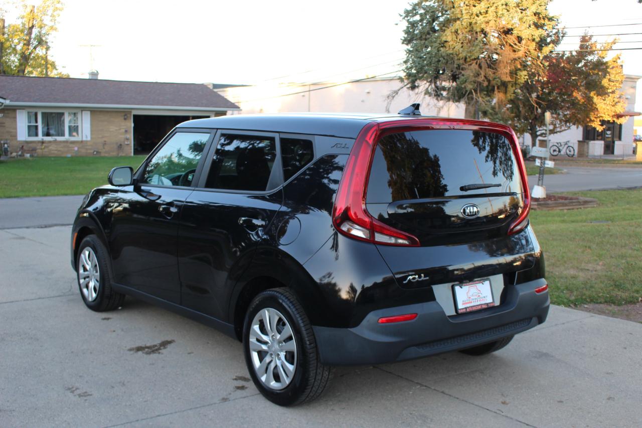 Kia Soul LX 2020