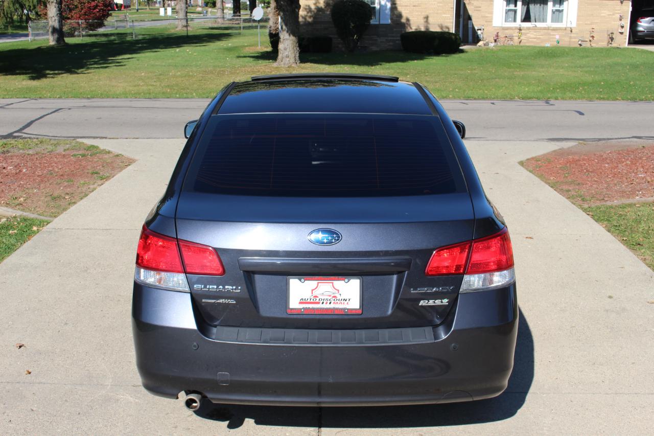 Subaru Legacy 2.5i Premium 2013