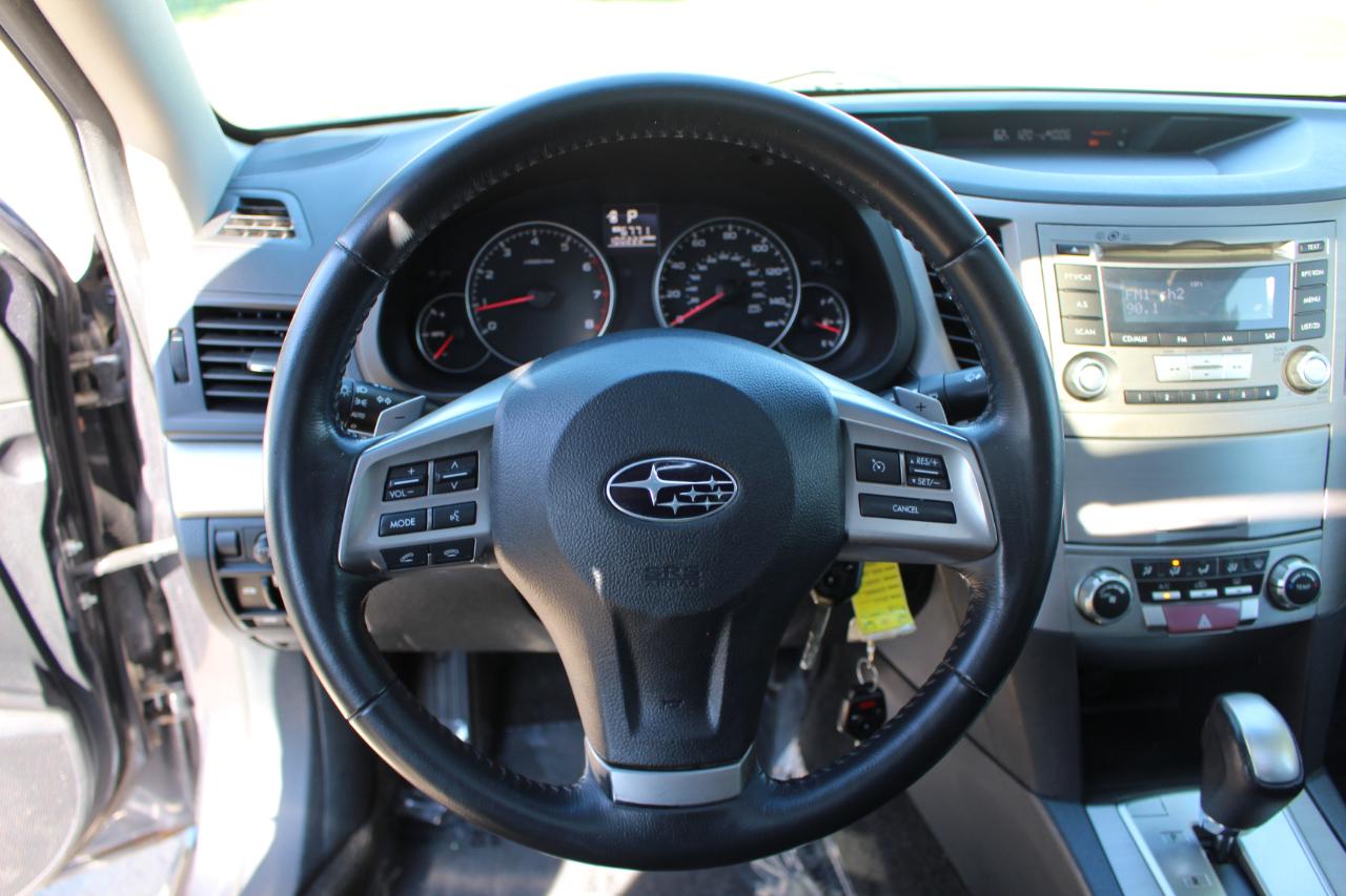 Subaru Legacy 2.5i Premium 2013