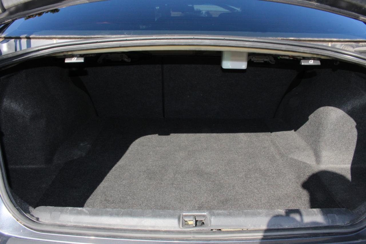 Subaru Legacy 2.5i Premium 2013