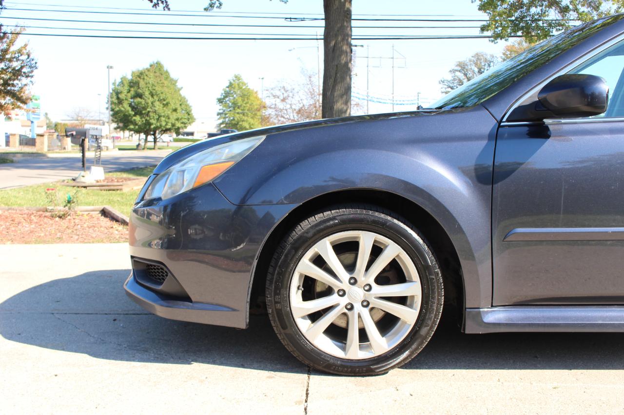 Subaru Legacy 2.5i Premium 2013