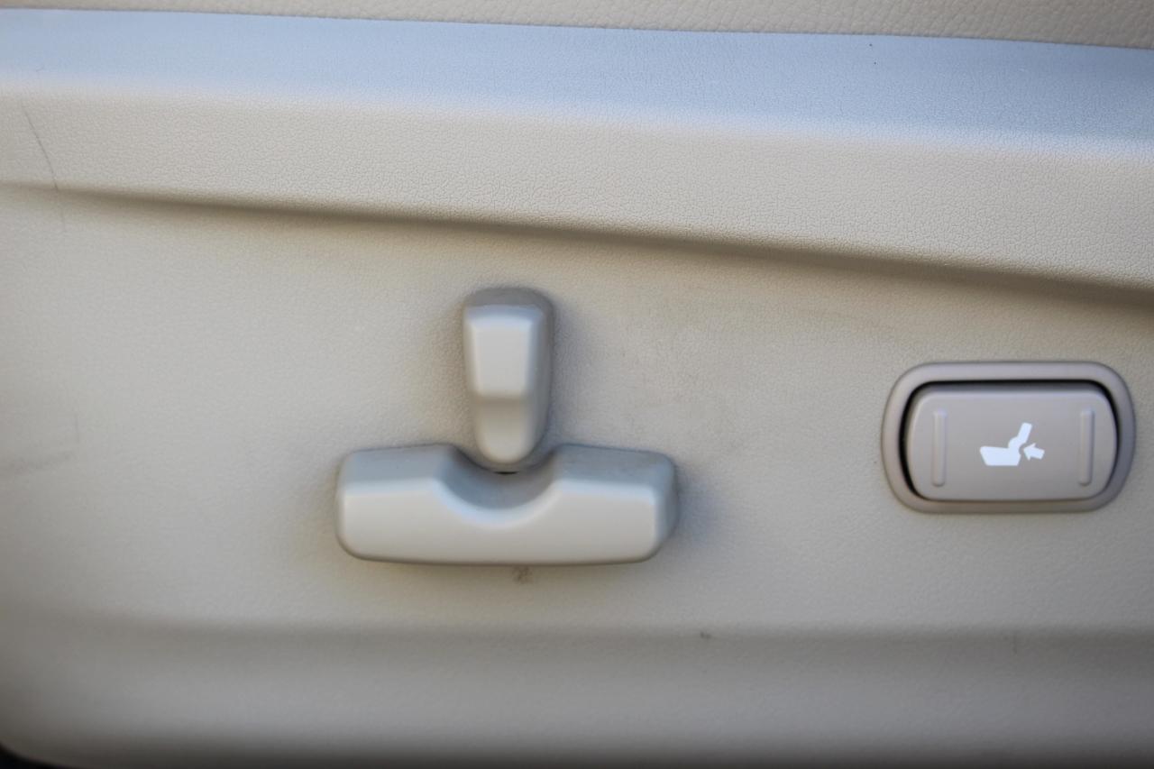 Subaru Outback 2.5i Limited 2011