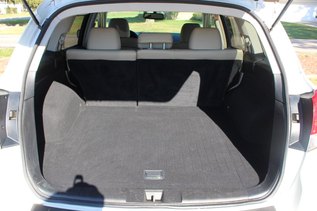 Subaru Outback 2.5i Limited 2011
