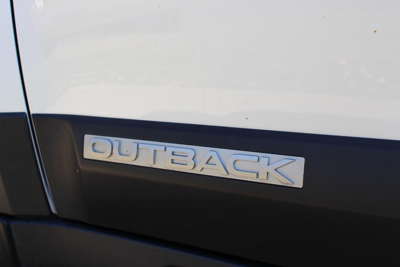 Subaru Outback 2.5i Limited 2011