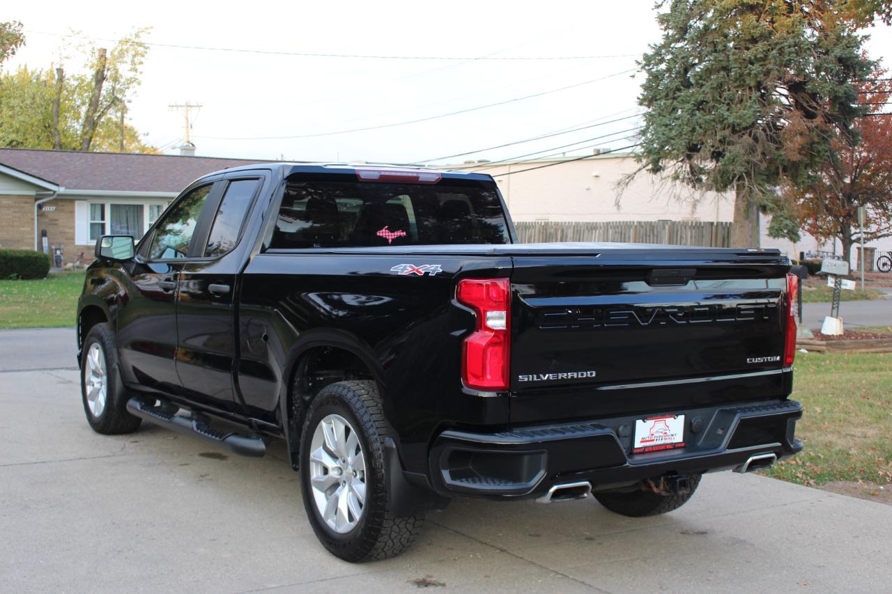 Chevrolet Silverado 1500 Custom Double Cab 4WD 2020