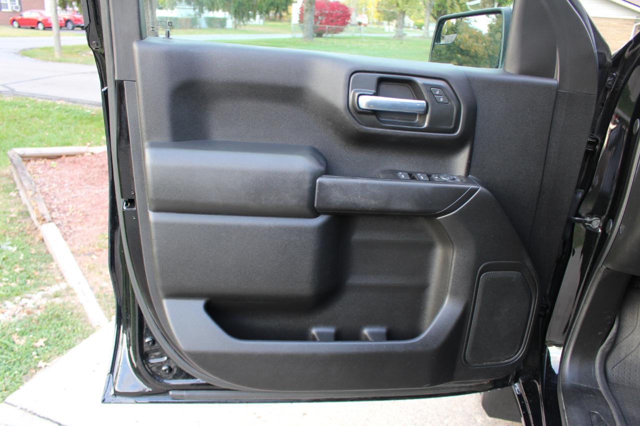Chevrolet Silverado 1500 Custom Double Cab 4WD 2020