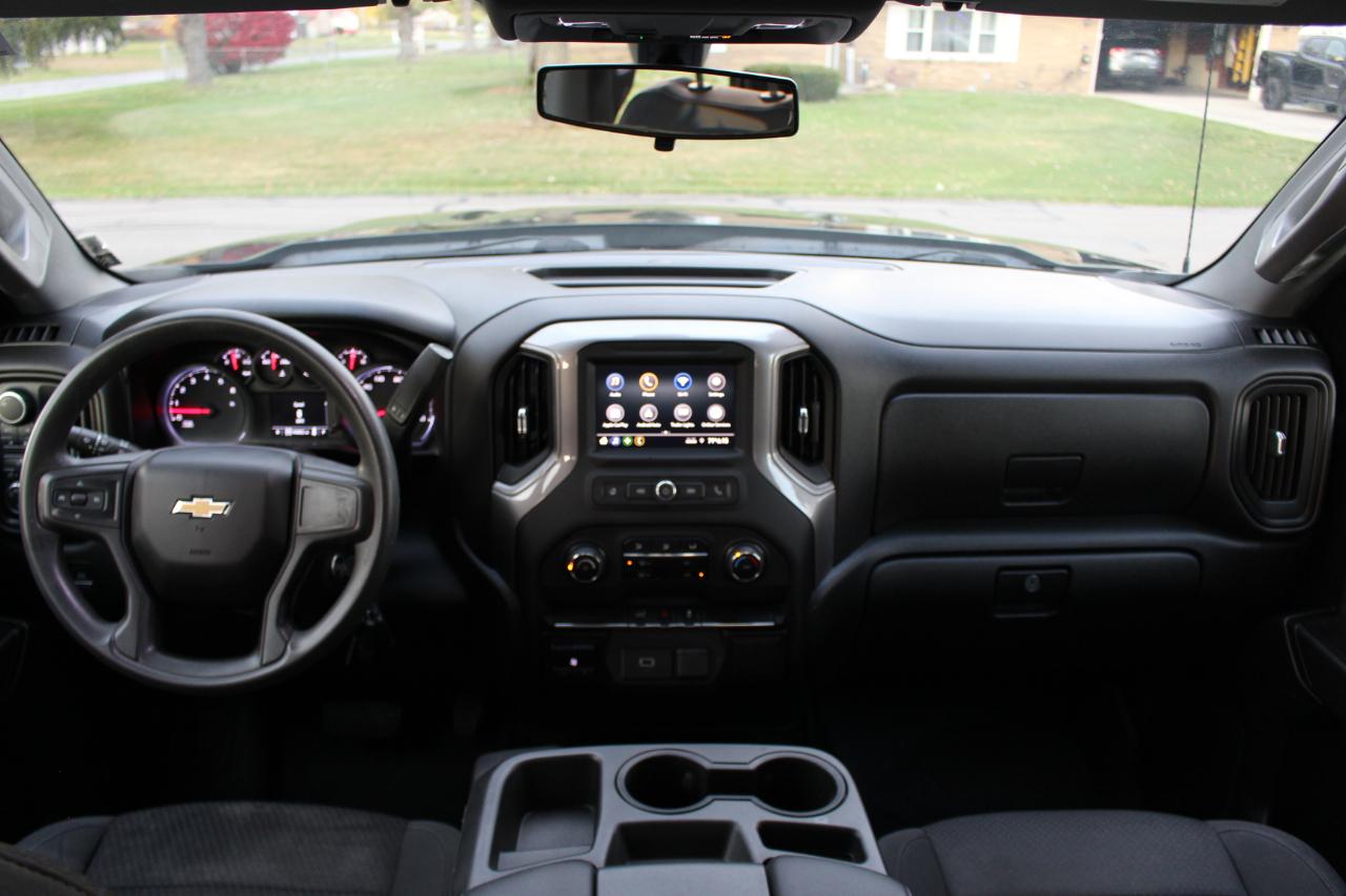 Chevrolet Silverado 1500 Custom Double Cab 4WD 2020