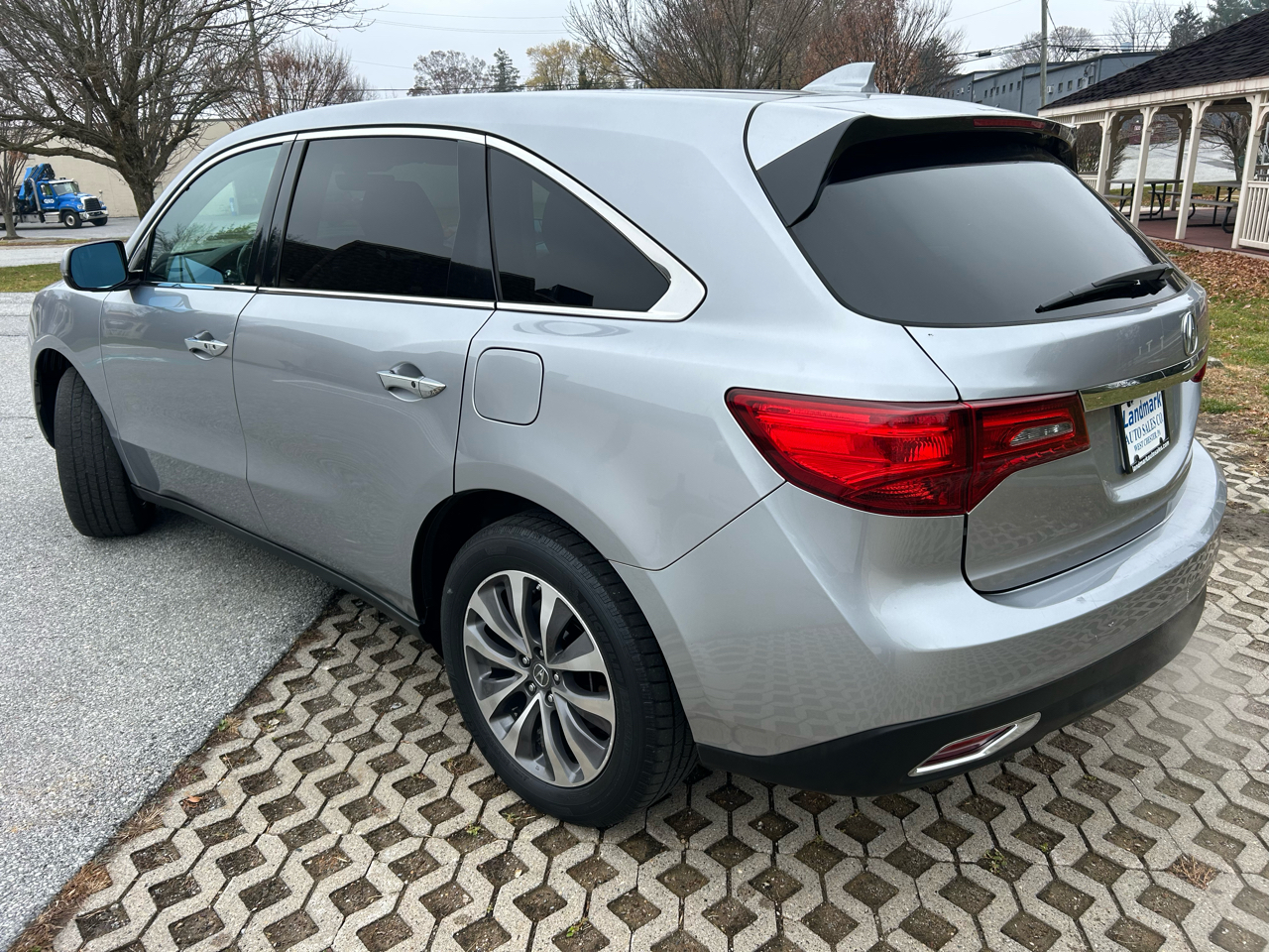 2016 Acura MDX SH-AWD Technology photo 3