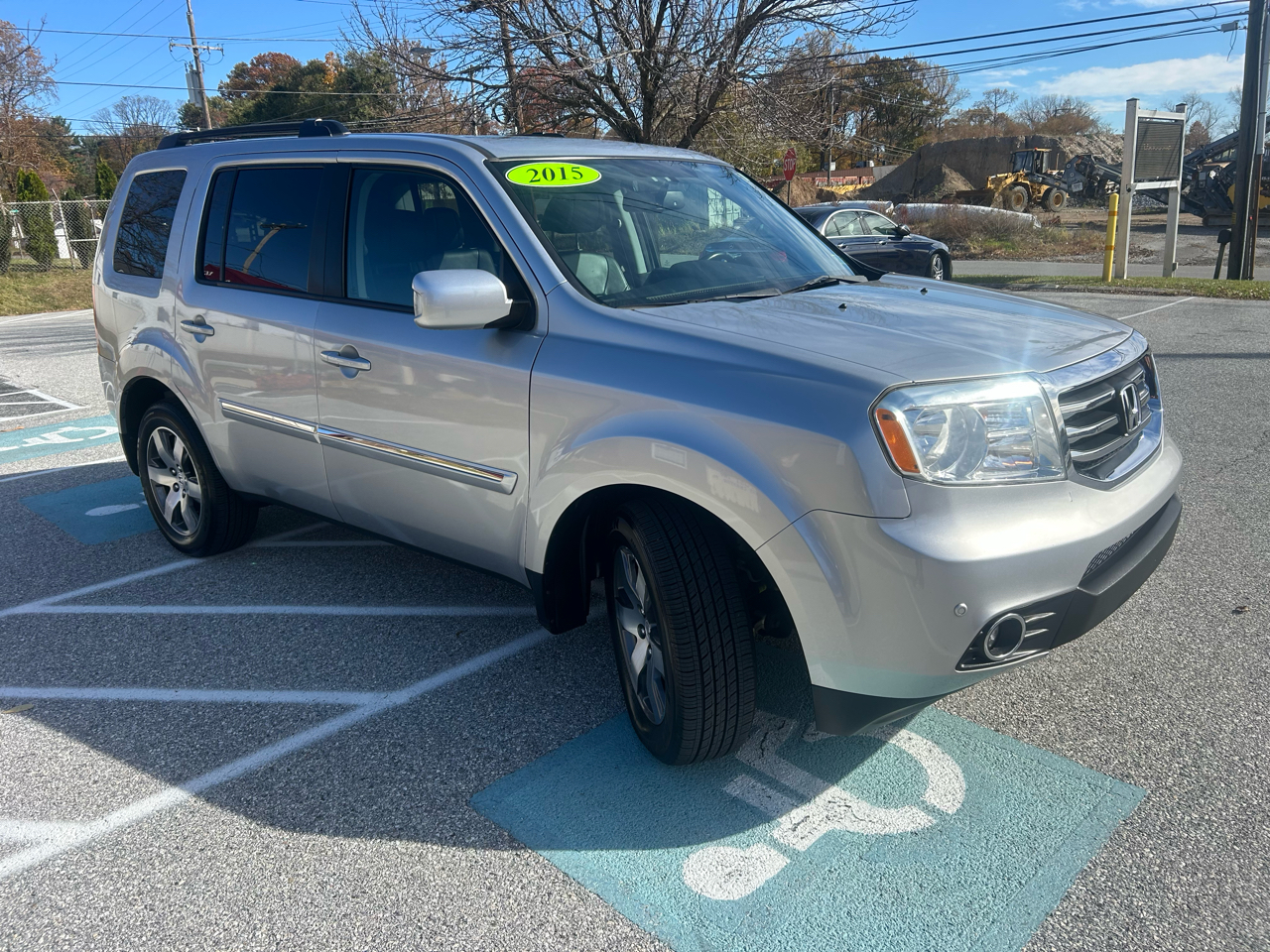 Honda Pilot 4WD 4dr Touring w/RES & Navi 2015