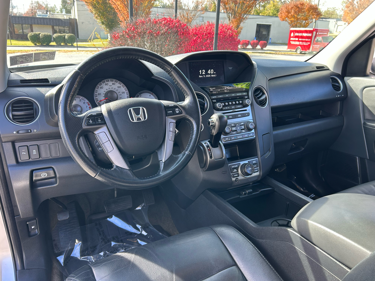 Honda Pilot 4WD 4dr Touring w/RES & Navi 2015