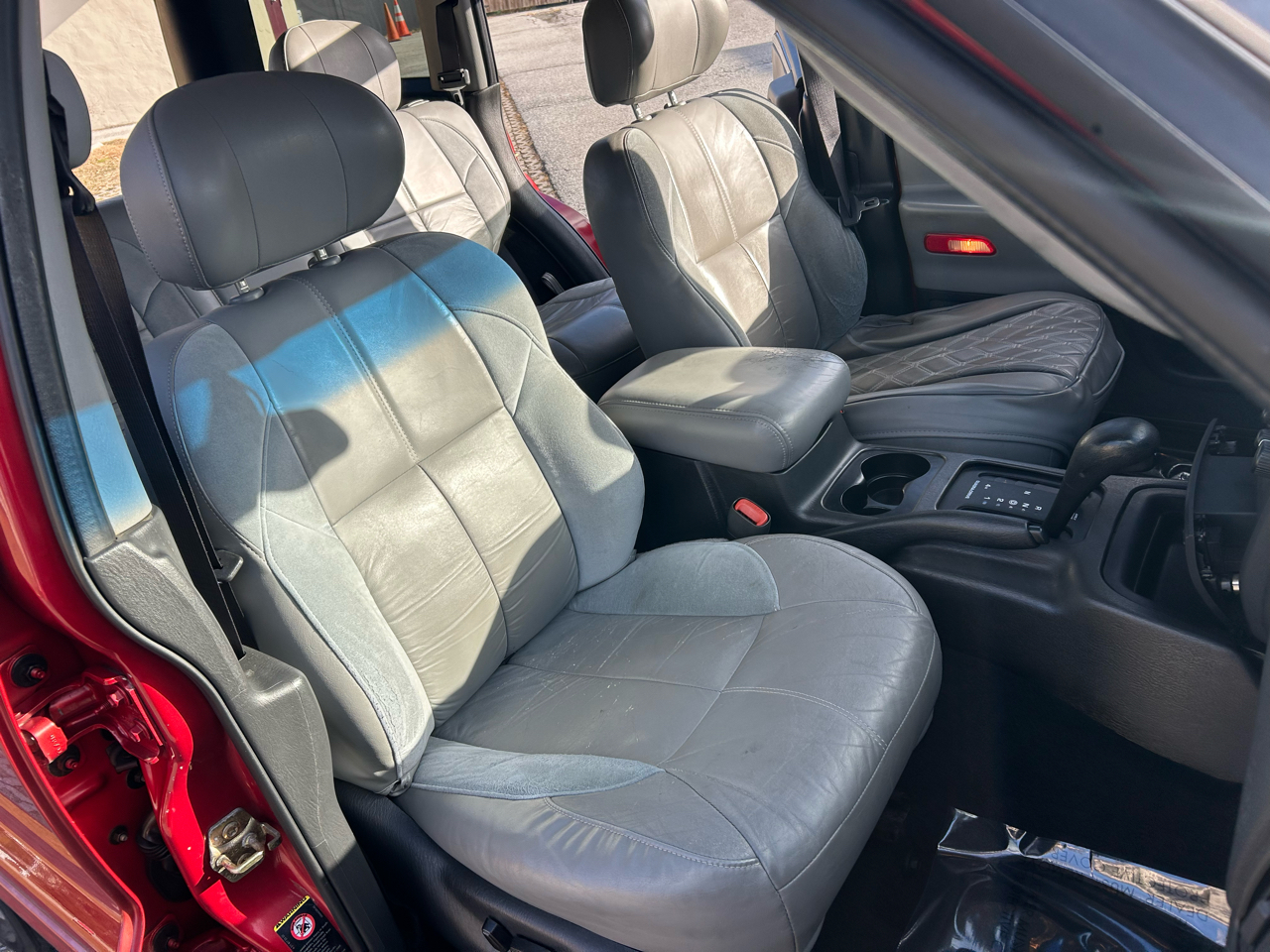 Jeep Grand Cherokee 4dr Overland 4WD 2003