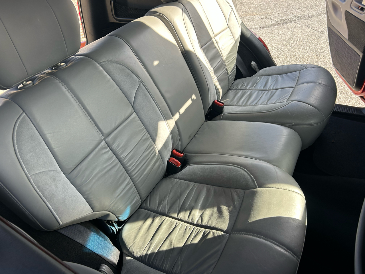 Jeep Grand Cherokee 4dr Overland 4WD 2003