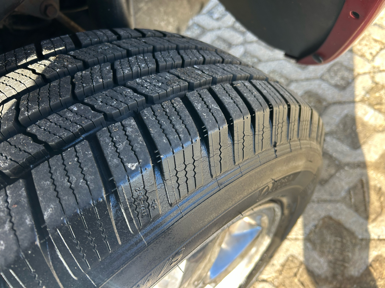 Jeep Grand Cherokee 4dr Overland 4WD 2003