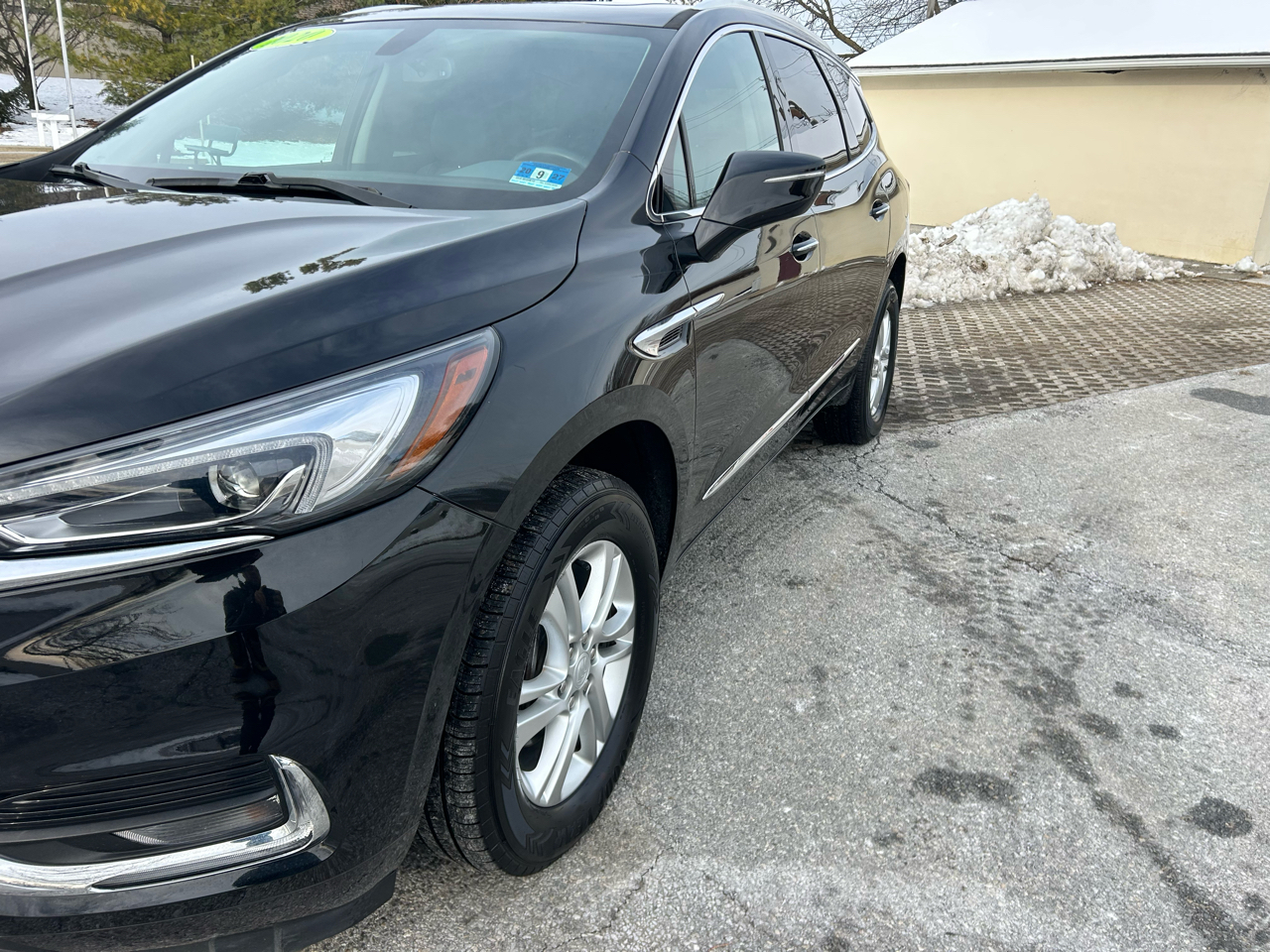 Buick Enclave AWD 4dr Essence 2020