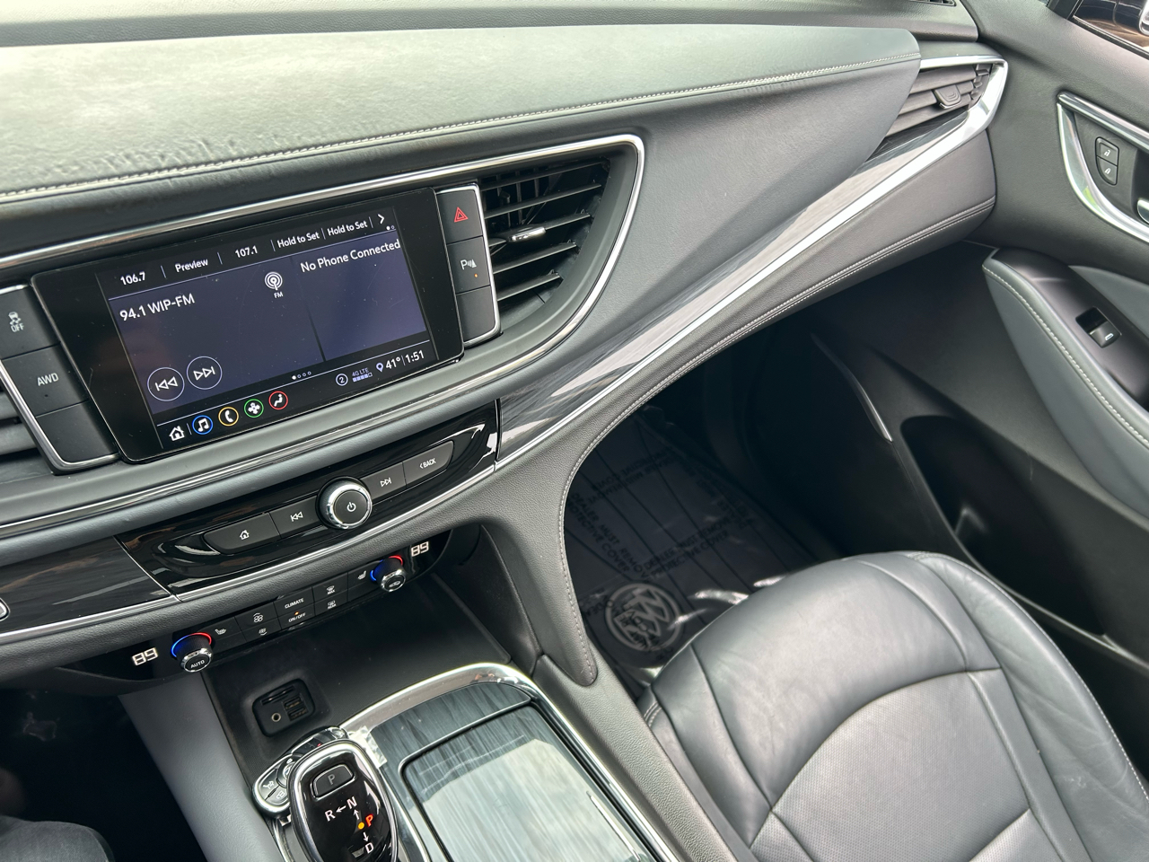 Buick Enclave AWD 4dr Essence 2020