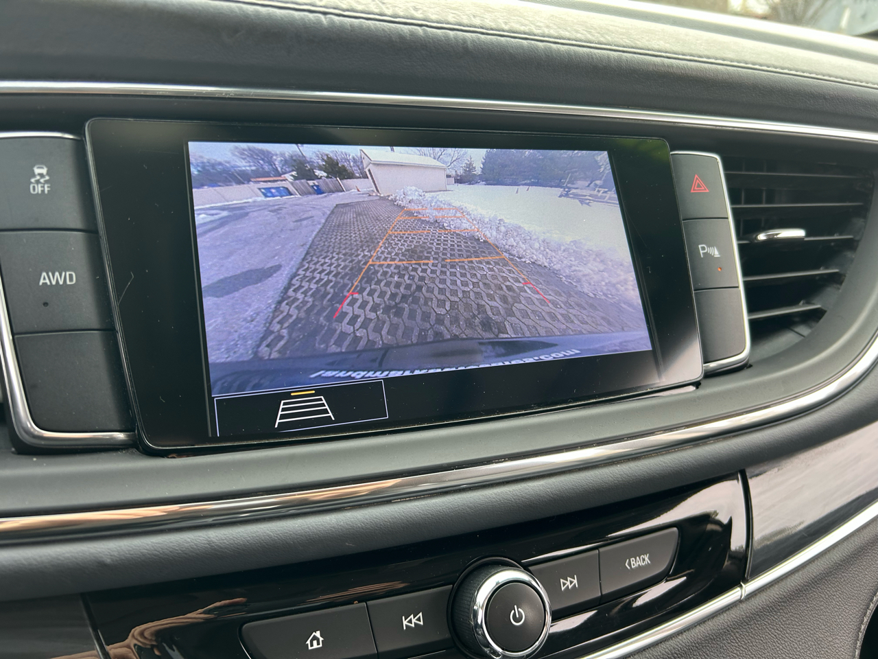 Buick Enclave AWD 4dr Essence 2020