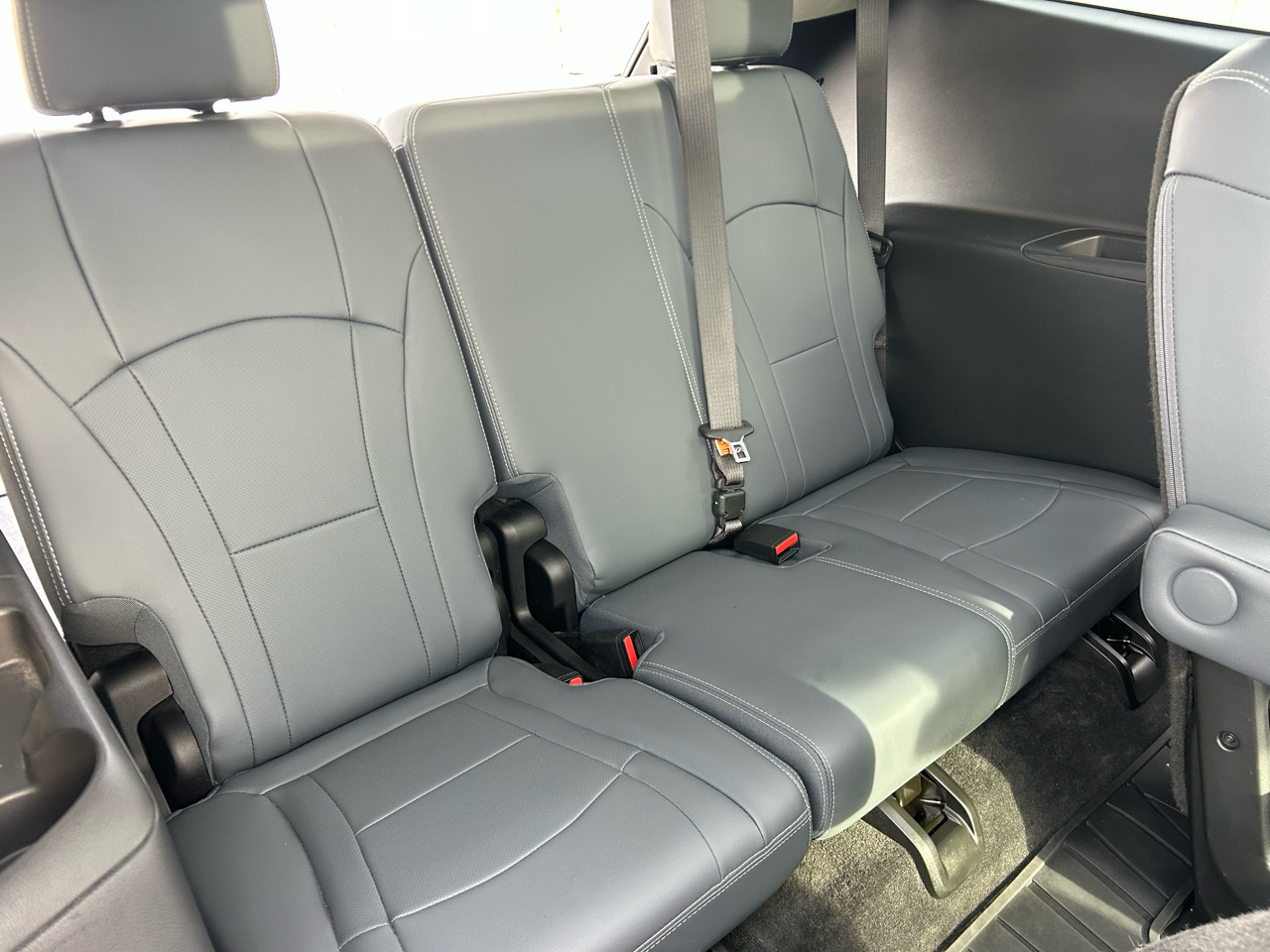 Buick Enclave AWD 4dr Essence 2020