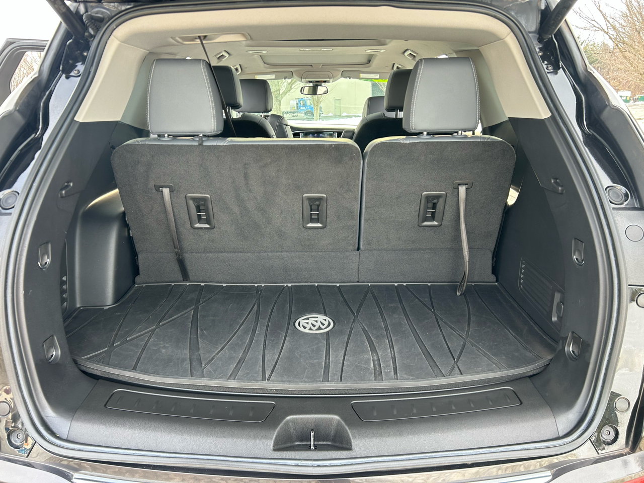 Buick Enclave AWD 4dr Essence 2020