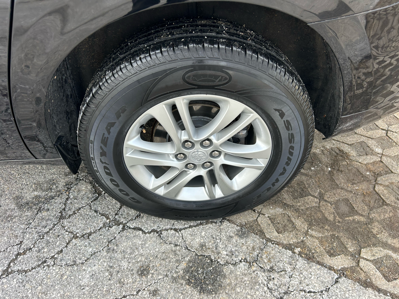 Buick Enclave AWD 4dr Essence 2020