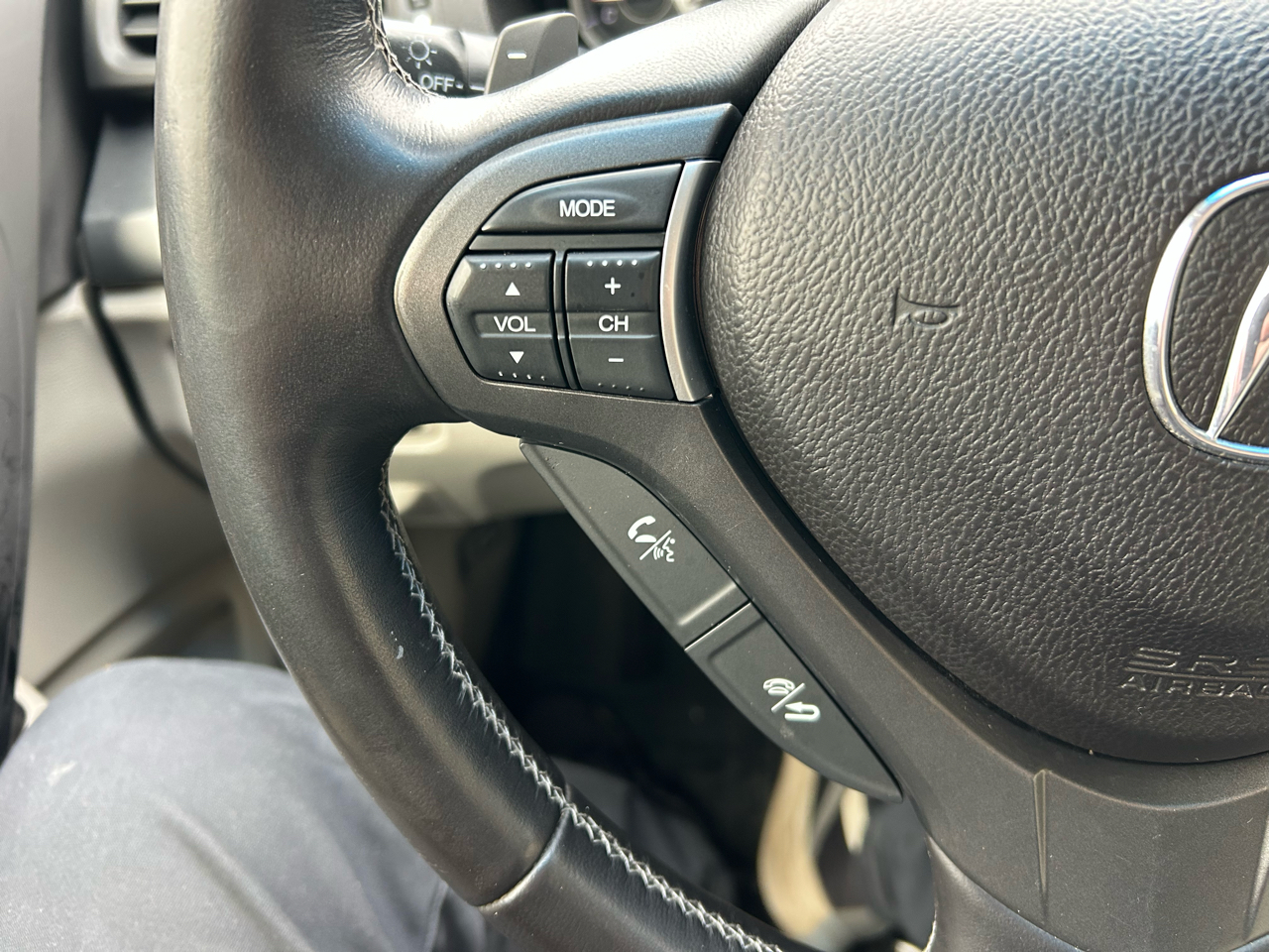 Acura TSX 4dr Sdn I4 Auto 2013