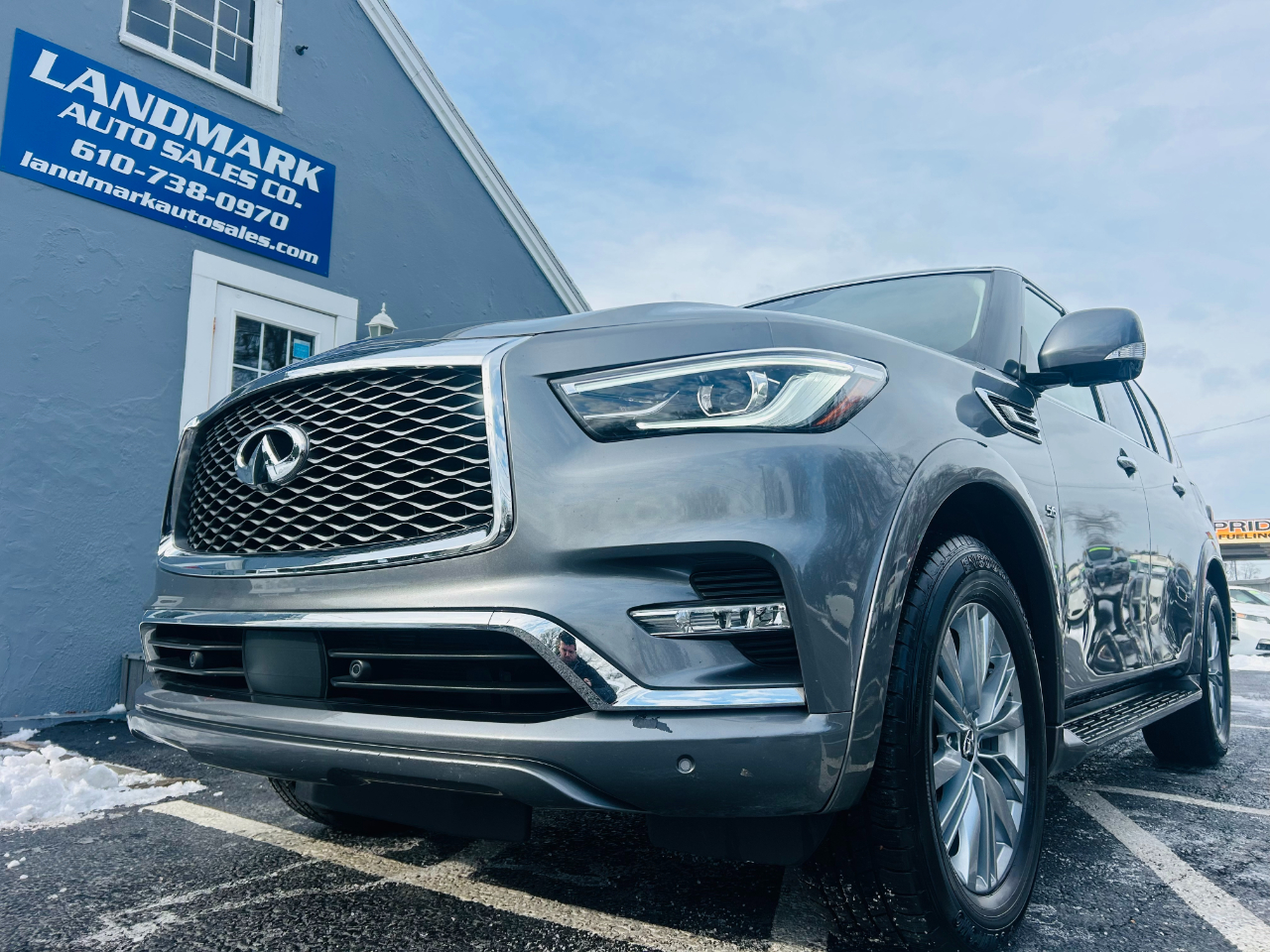 Infiniti QX80 LUXE AWD 2020