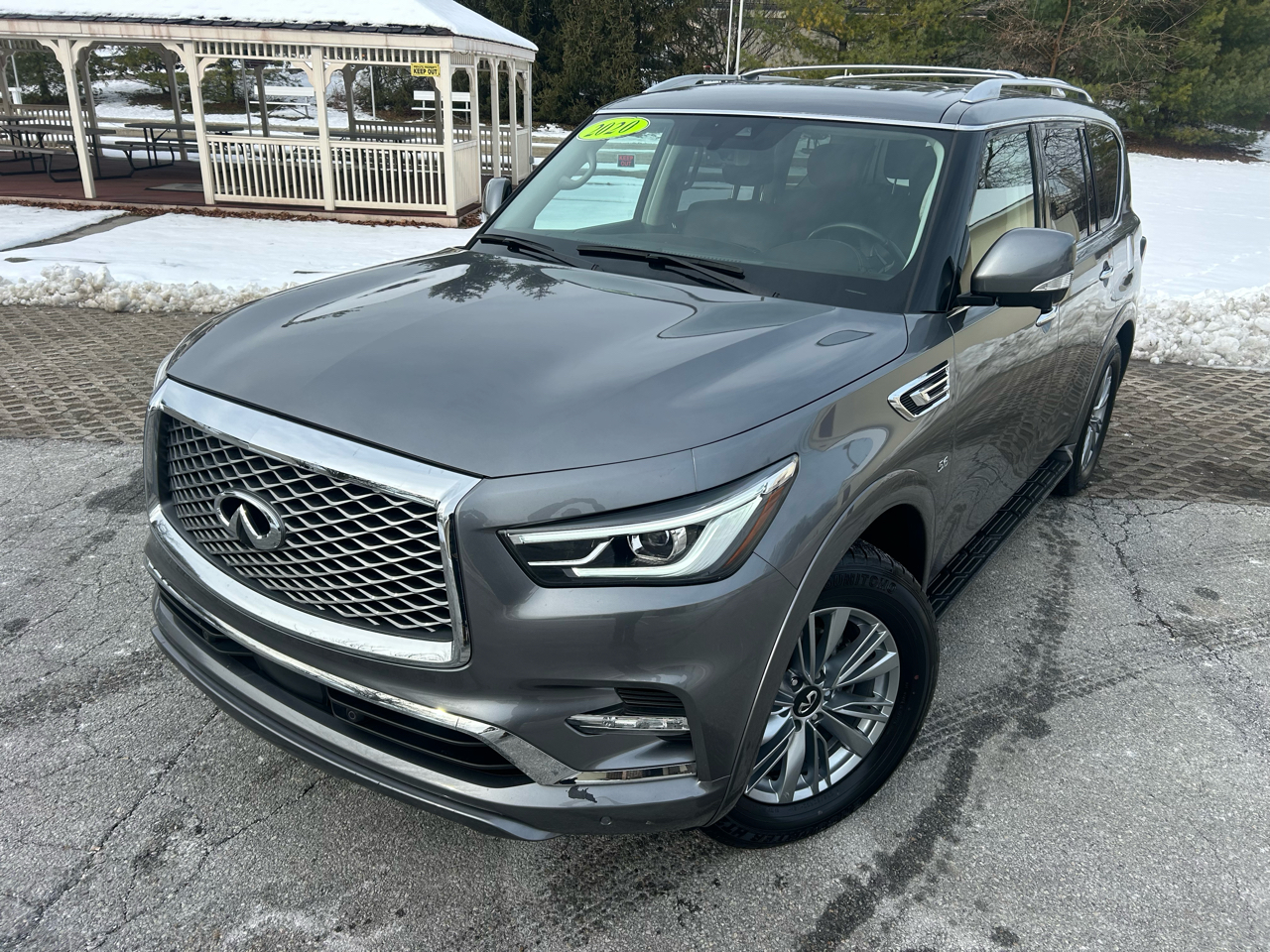 Infiniti QX80 LUXE AWD 2020