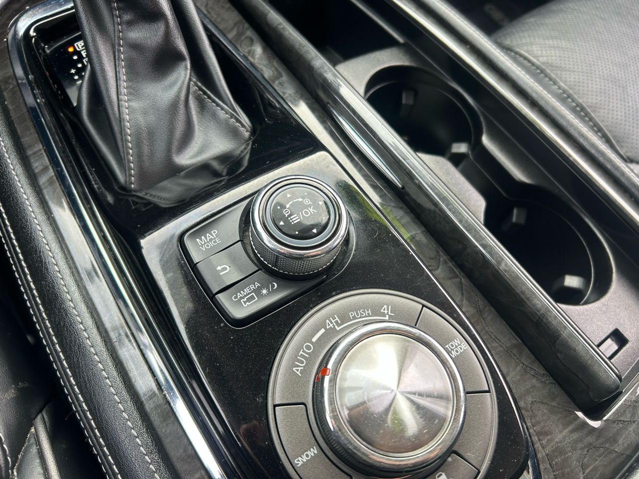 Infiniti QX80 LUXE AWD 2020