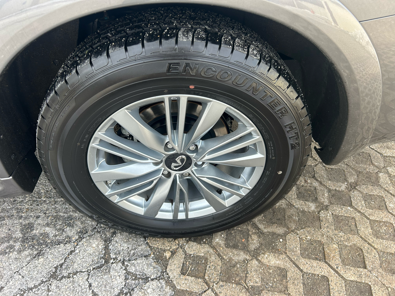 Infiniti QX80 LUXE AWD 2020