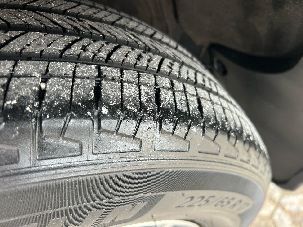 Toyota RAV4 XLE AWD (Natl) 2018