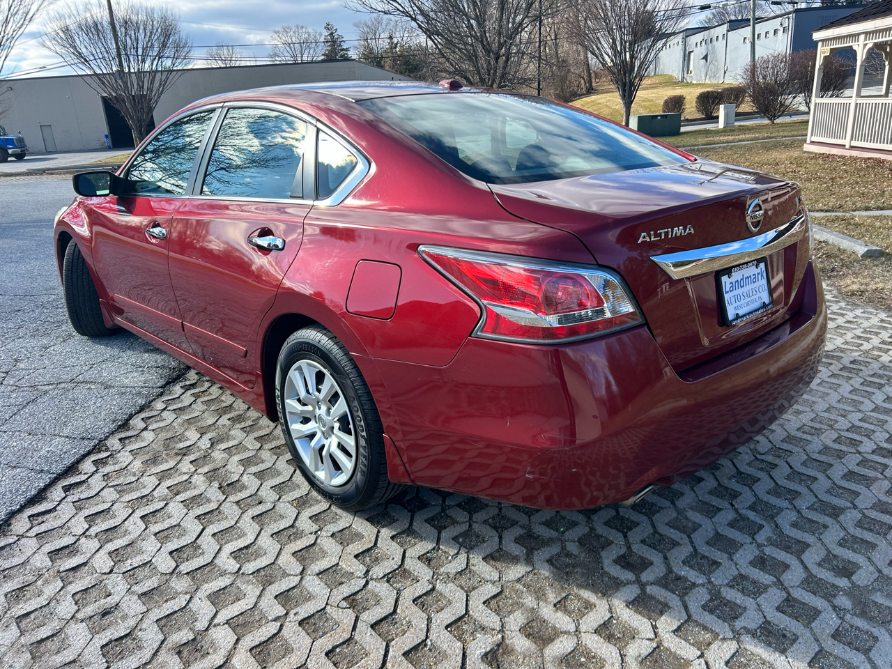 Nissan Altima 4dr Sdn I4 2.5 S 2015