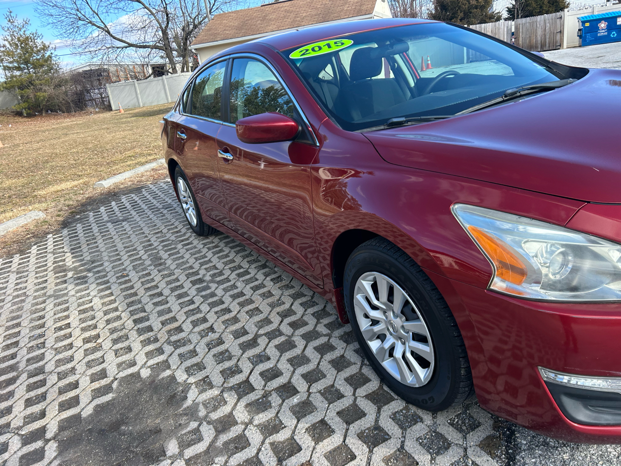 Nissan Altima 4dr Sdn I4 2.5 S 2015
