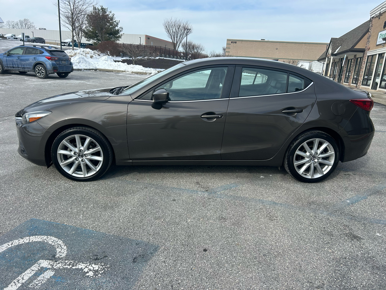 Mazda Mazda3 4-Door Grand Touring Auto 2017