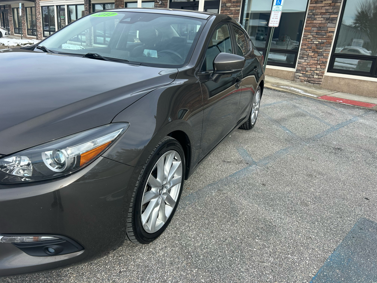 Mazda Mazda3 4-Door Grand Touring Auto 2017