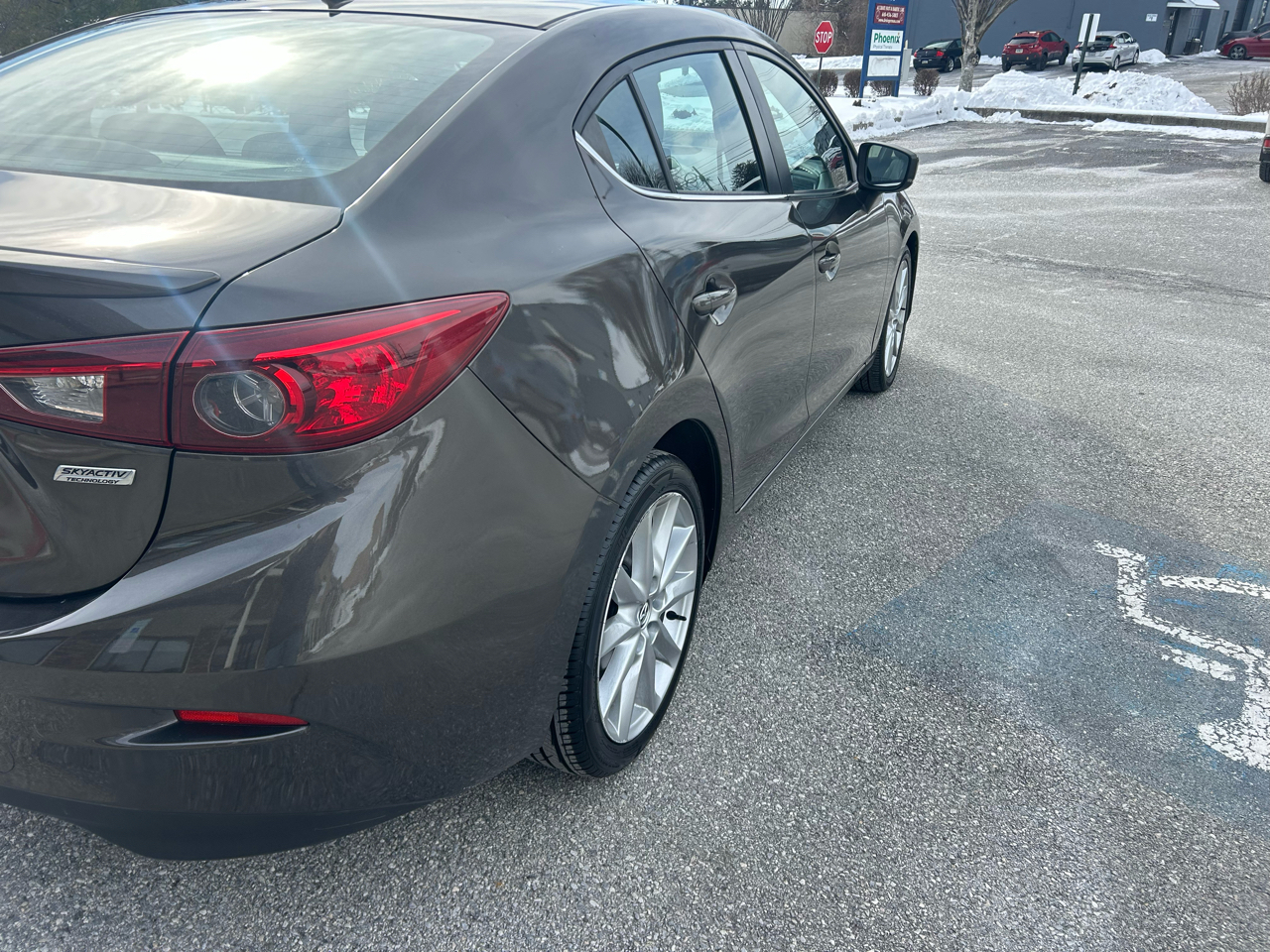 Mazda Mazda3 4-Door Grand Touring Auto 2017